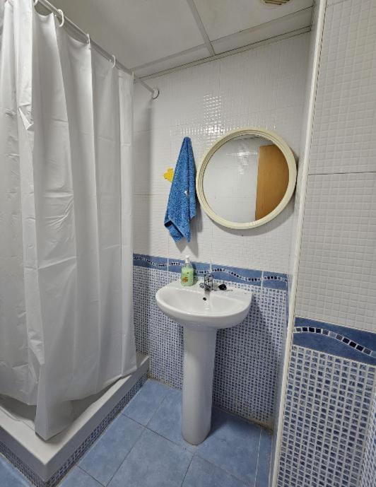 Habitacion En Piso Compartido Cerca De Playa Apartment ชิลเชส ภายนอก รูปภาพ